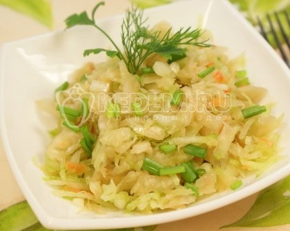 Салат с редькой и квашеной капустой