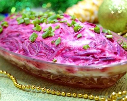 Селедка под шубой с яблоком