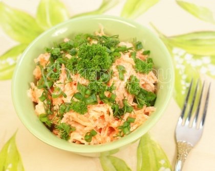 Морковный салат с хреном